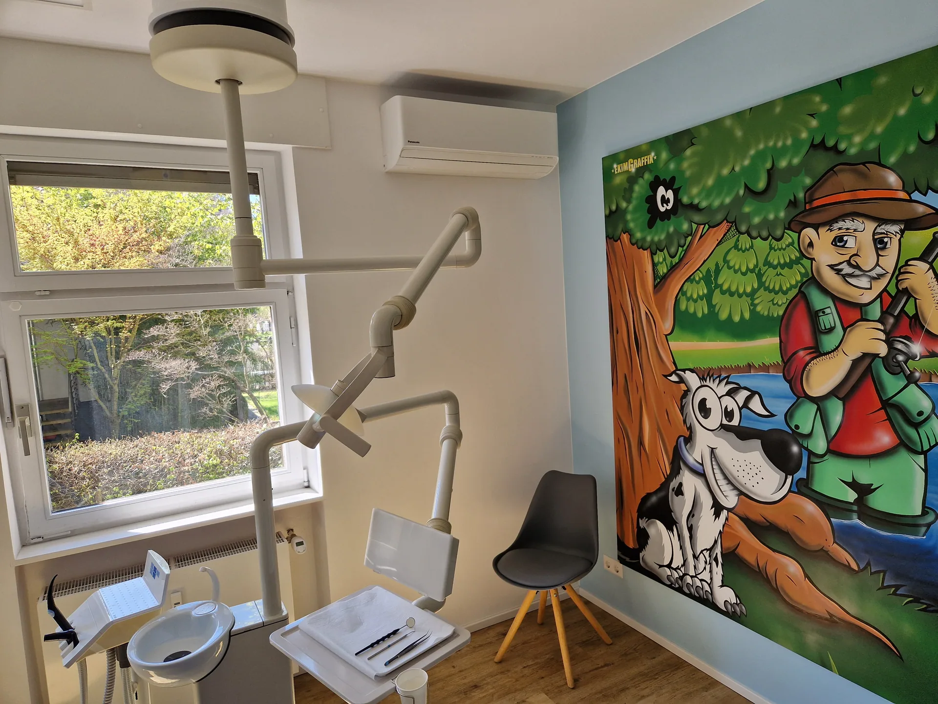 Klimatisierung der Behandlungszimmer, Zahnarztpraxis Waldkirch